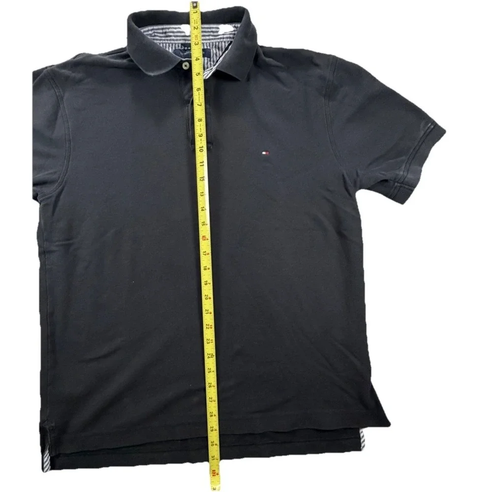 Tommy Hilfiger Polo Shirt Mens Medium Logo Rugby Solid Black Collared Custom Fit - Picture 3 of 5